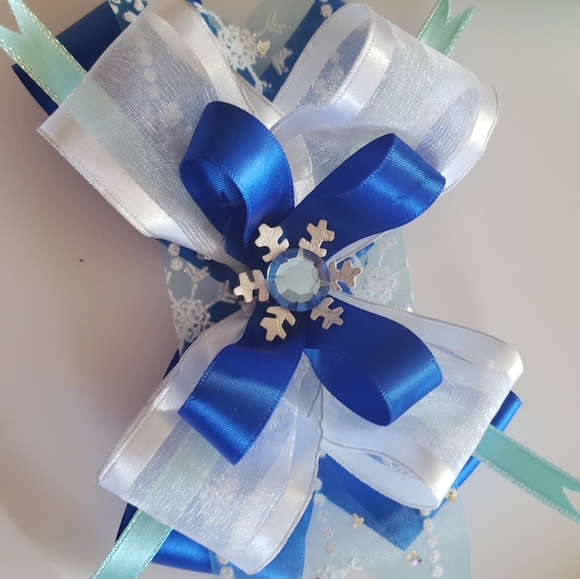 Hair bows for sell. Any size any color order Your's. - Picture 4 of 4